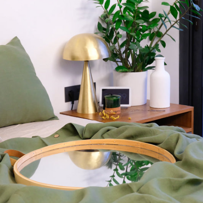 Lampe de Table en Laiton – Élégance et Lumière Intemporelle