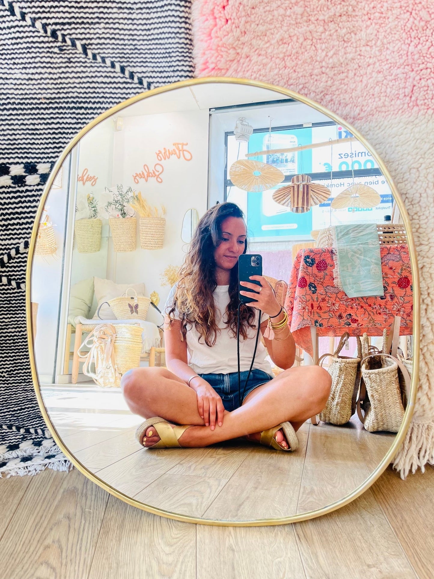 Miroir Rond en Laiton Artisanale