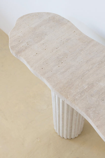 Console en Travertin avec Pieds Striés