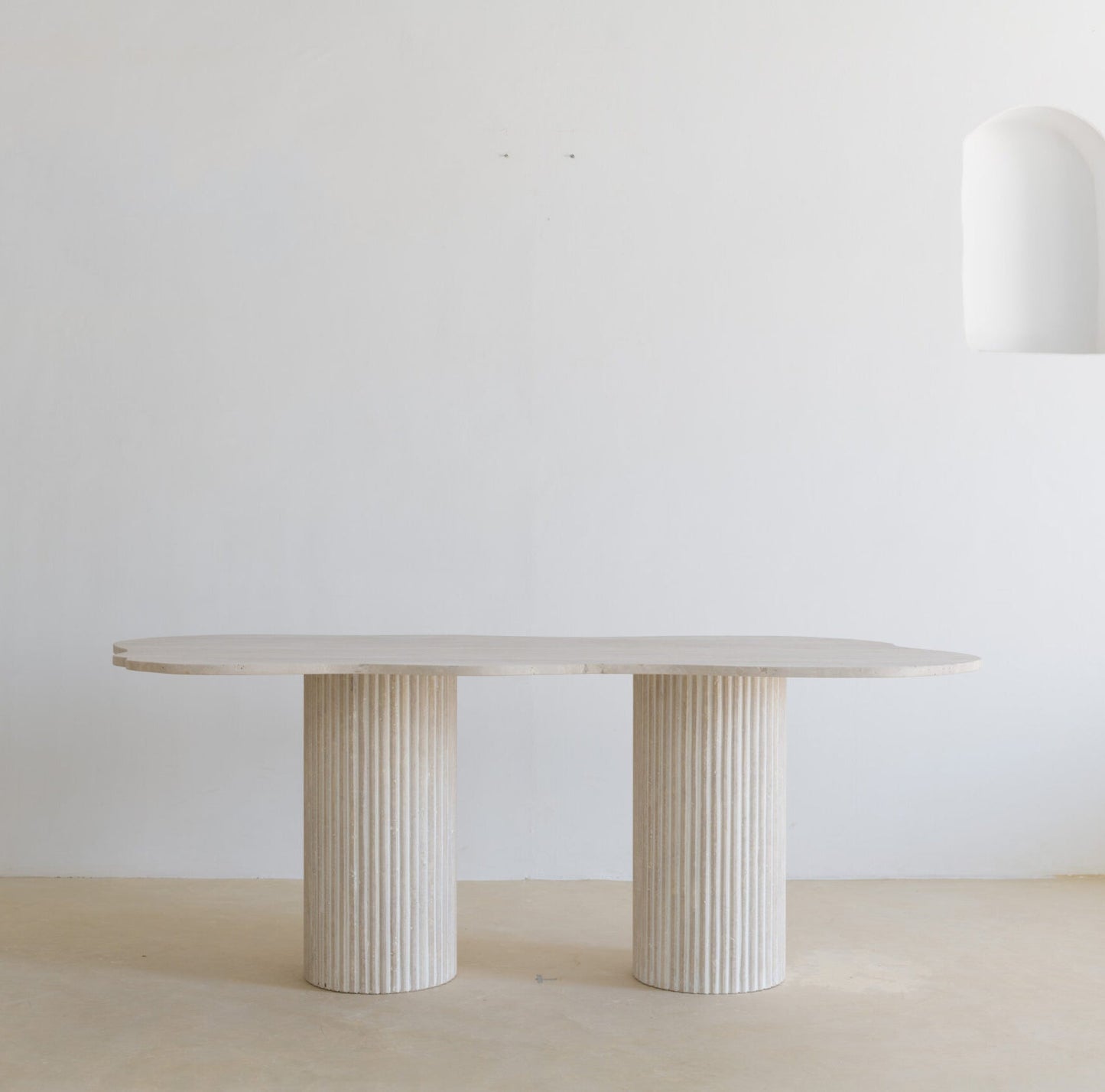 Table à Manger en Travertine