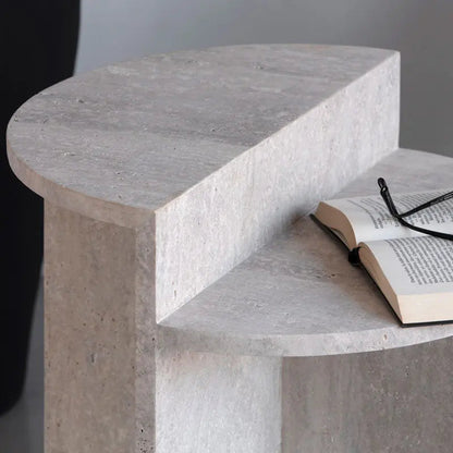 Table d’appoint en travertin Céleste