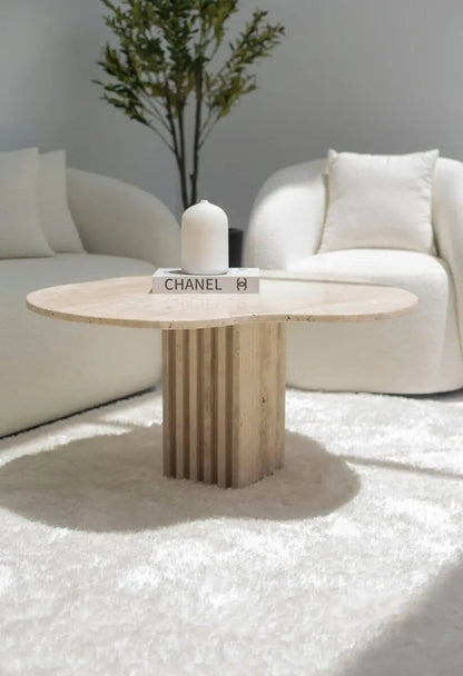 Table Basse en Travertine Irrégulière avec Base en Lamelles de Travertine