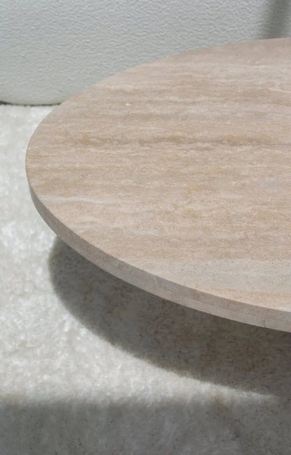 Table Basse Ovale en Travertin avec Base en Lamelles de Travertin (2 Tailles)
