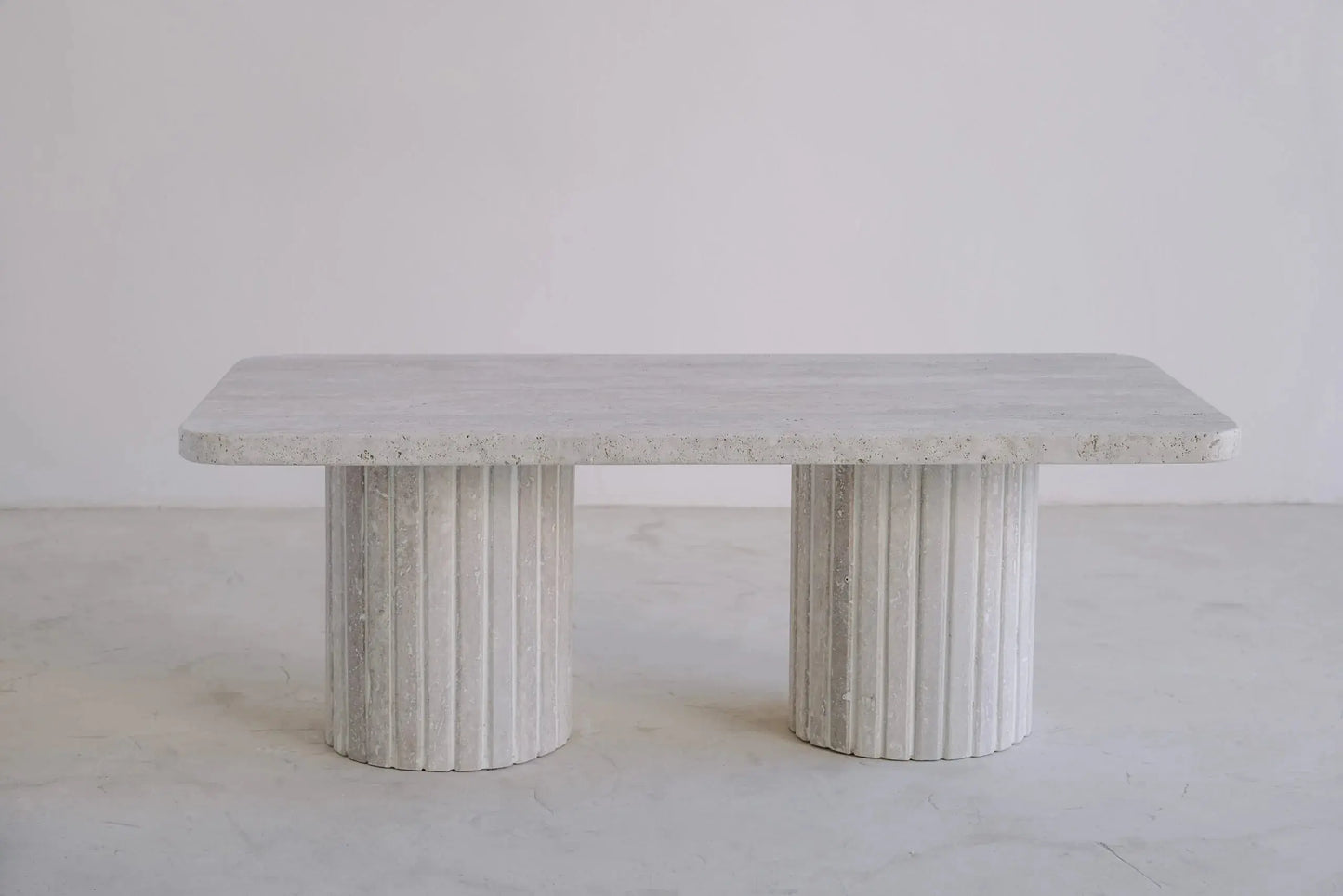 Table basse en travertin Olympia