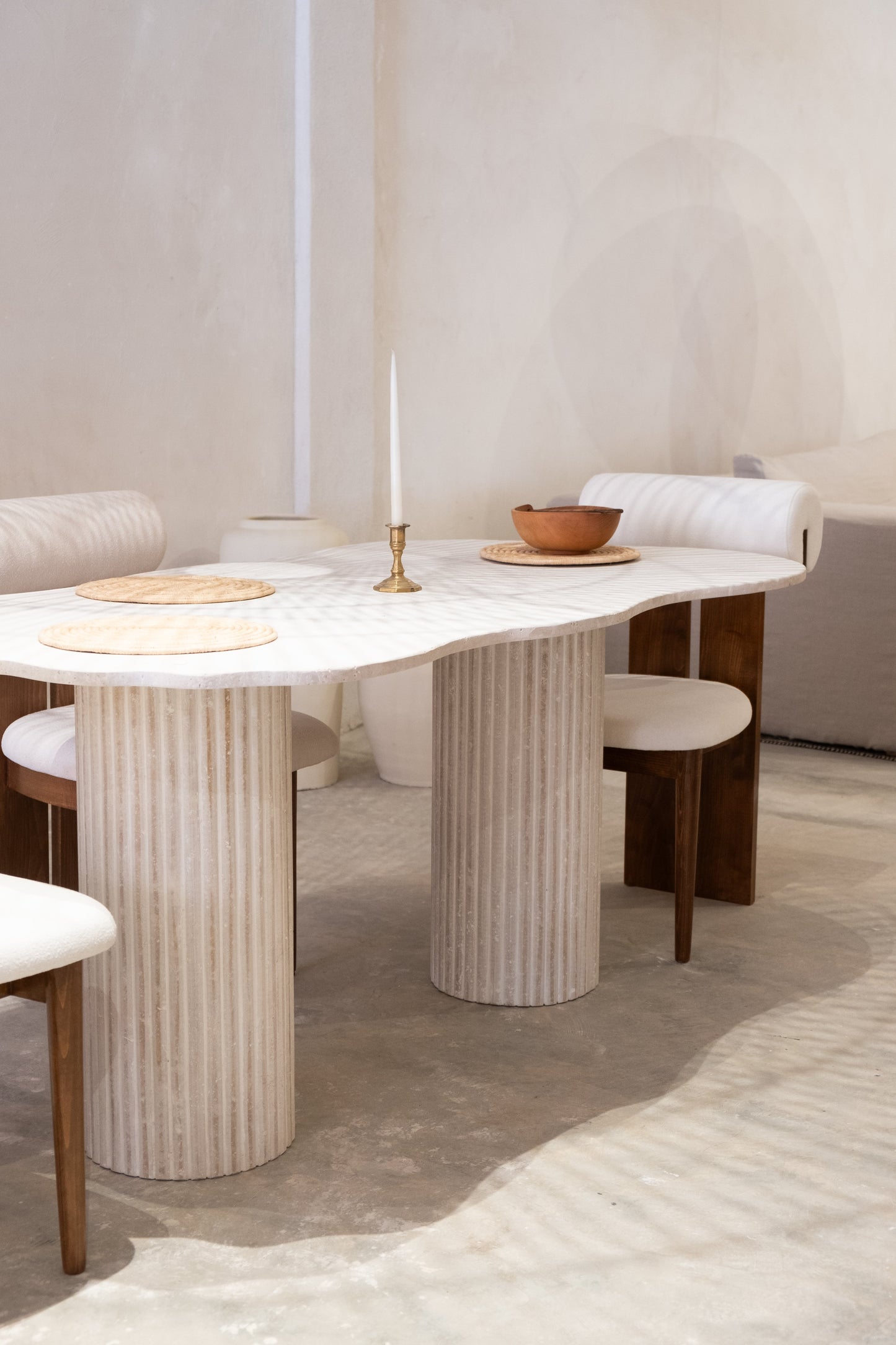 Table à Manger en Travertine