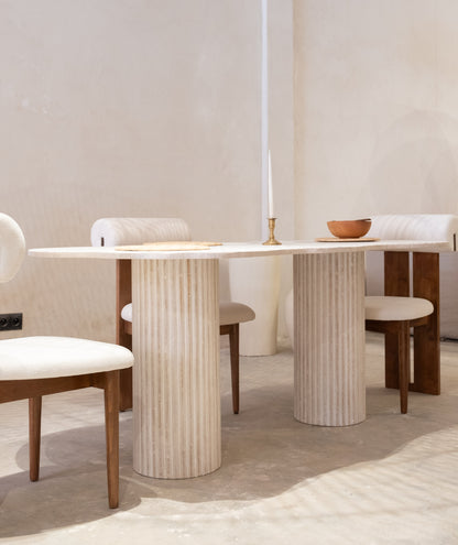 Table à Manger en Travertine